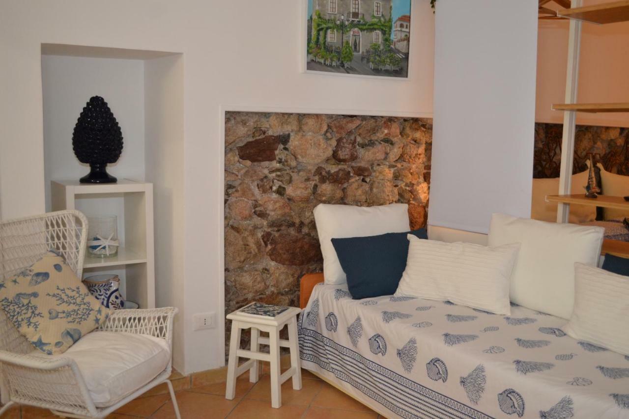 Salu' Apartment Taormina Exterior photo